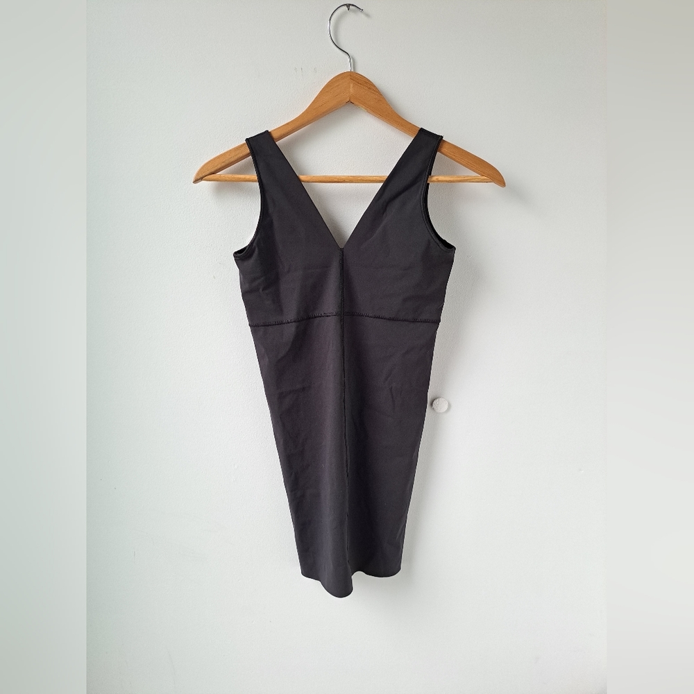 Black sheath
